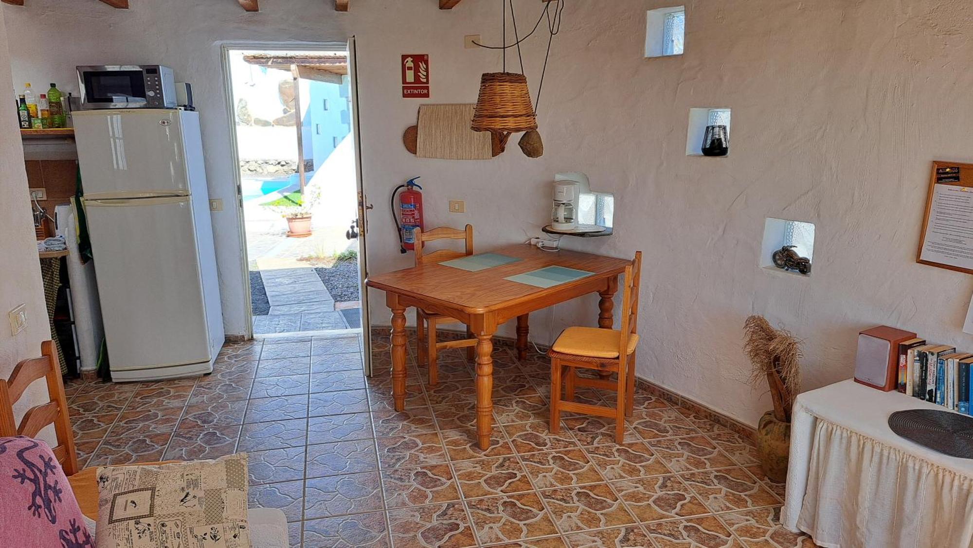 Inviting 1-Bedroom House 'Esquina' Finca Vistamar 살로브레 외부 사진
